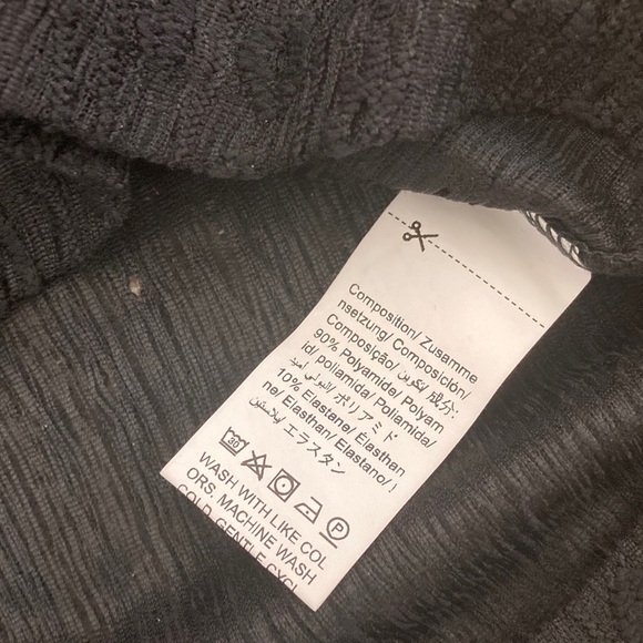 SHEIN Black Short Sleeve Women's lacy Tee NWOT - Picture 2 of 5